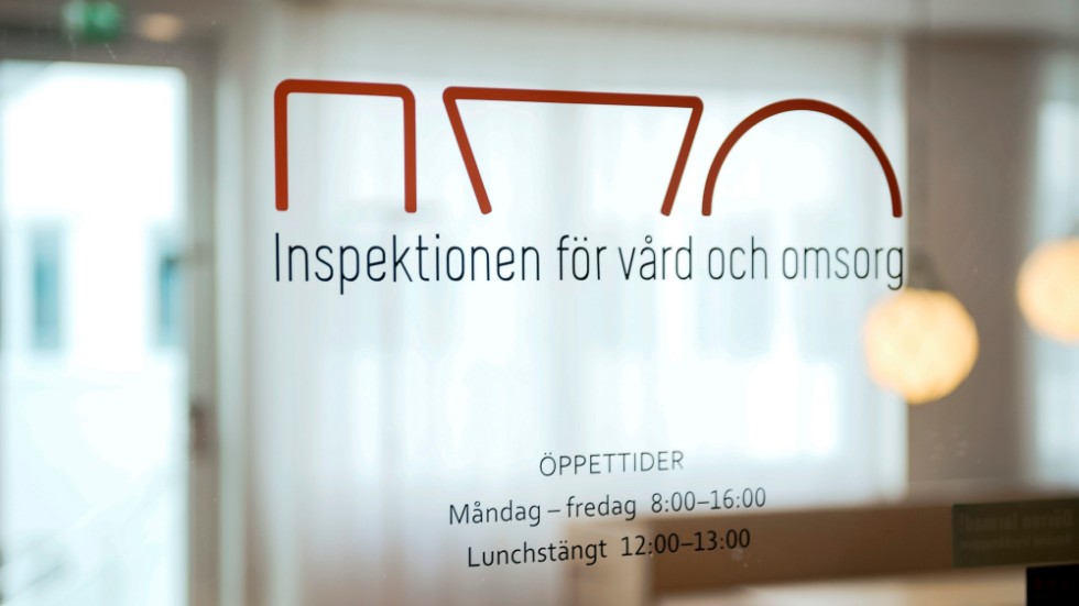 IVO utreder om en anställd på en vårdavdelning hos Tierps kommun brutit mot patientsäkerhetslagen.