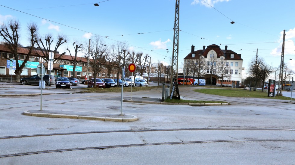 Arbetsplatsolyckan inträffade vid vårdcentralen Östertull vid Vikboplan förra året.