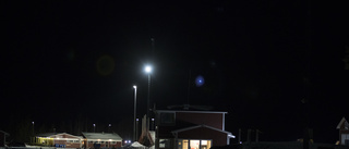 Trasig belysning på Lindbäcksstadion