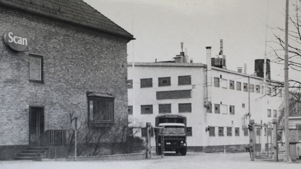 I april 1972, när den här bilden togs, slaktades den sista kon på Farmeks slakteri på Lindövägen.