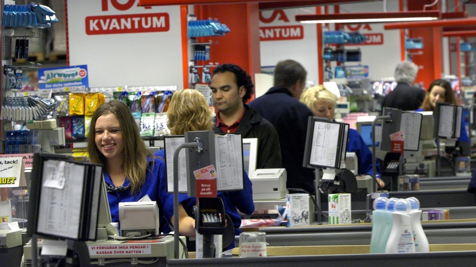 Arbetsmiljön för butikspersonal har försämrats.