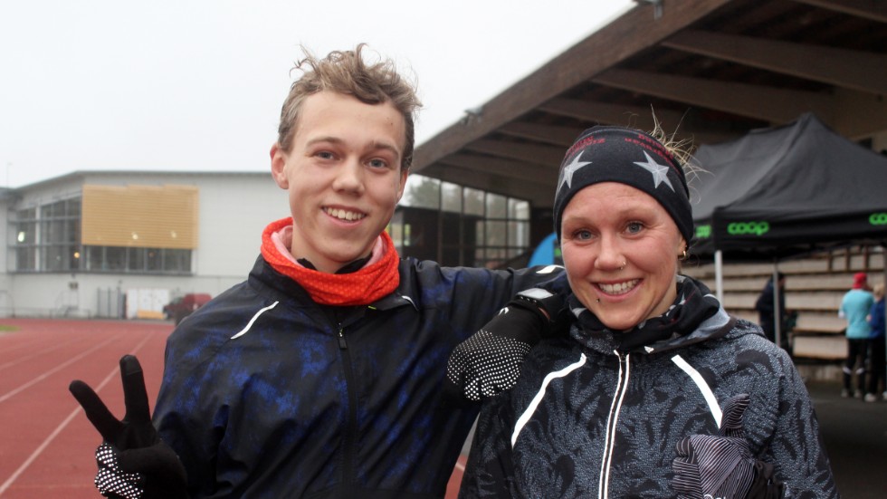 Det blev en riktig familjetriumf, när sonen Olle Eriksson och mamma Jenny Lindblom, vann herr- respektive damklassen i Diabetesloppet.
