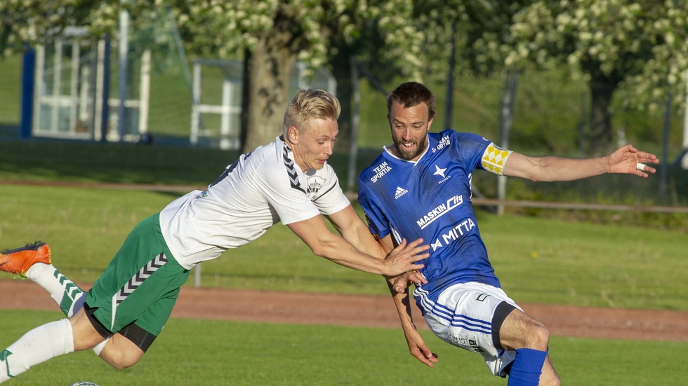 Alexander Magnusson-Glaad kvitterade till 1-1, men IFK Motala förlorade serie-epilogen mot Boxholm borta med 1-3. IFK slutade sexa i fyran.
