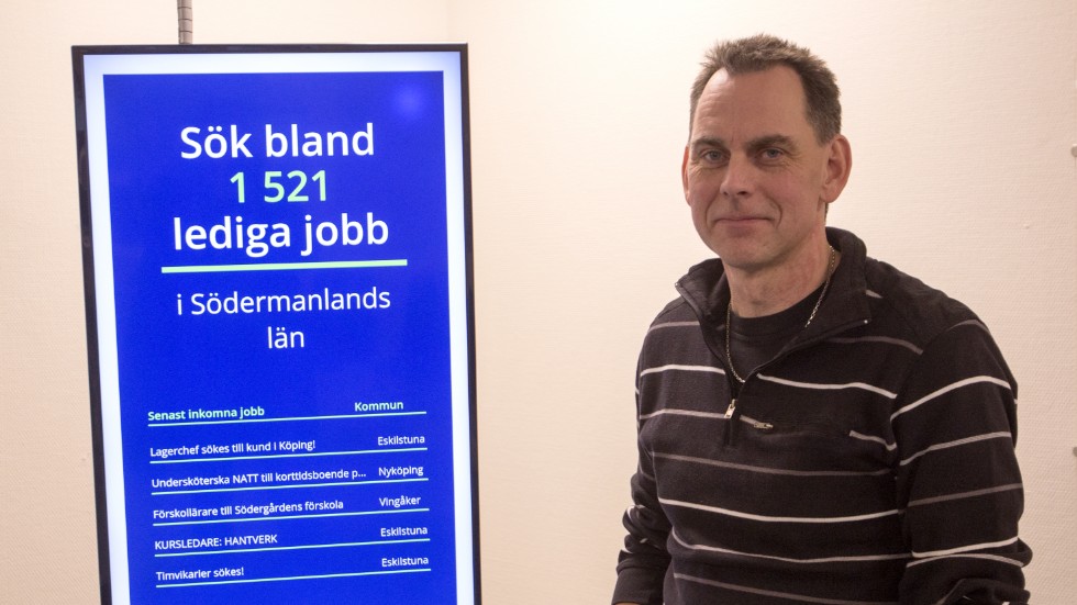 Erik Karlsson är företagsrådgivare på arbetsförmedlingen och ser ännu ingen konjunkturavmattning. "Vi ser cirka en tredjedel av jobbmarknaden och i KFV-regionen finns i nuläget 164 lediga jobb". 