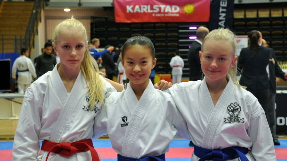 Emma Belking, Aime Liu och Ella Gemmel tävlade alla i Karlstad den gångna helgen.
