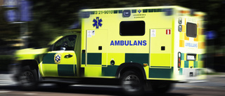 Ambulans tillkallad efter påkörd cyklist
