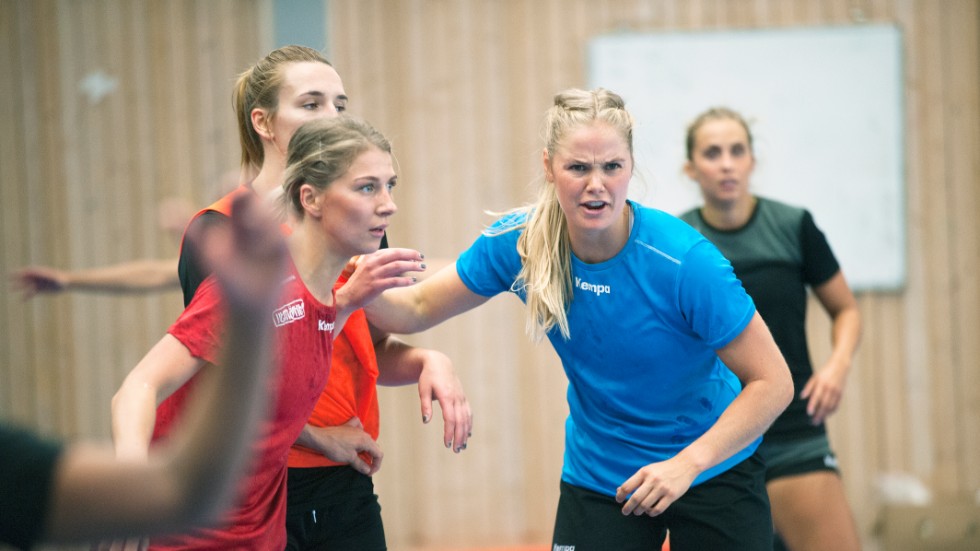 Kristiane Stormoen hoppas att Boden Handboll vänder den negativa trenden i och med söndagens match mot VästeråsIrsta. "Vi måste minimera misstagen", säger hon.