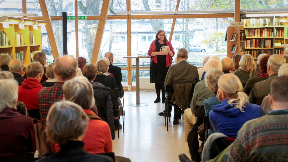 Många kom för att lyssna på prisade historikern och författaren Maja Hagerman på biblioteket.