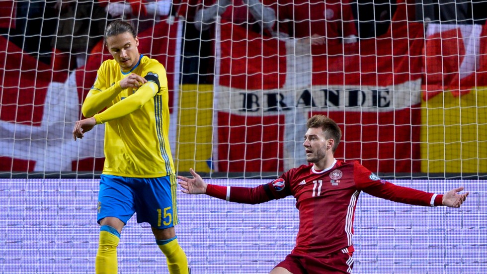 Arkivbild från matchen Sverige-Danmark.