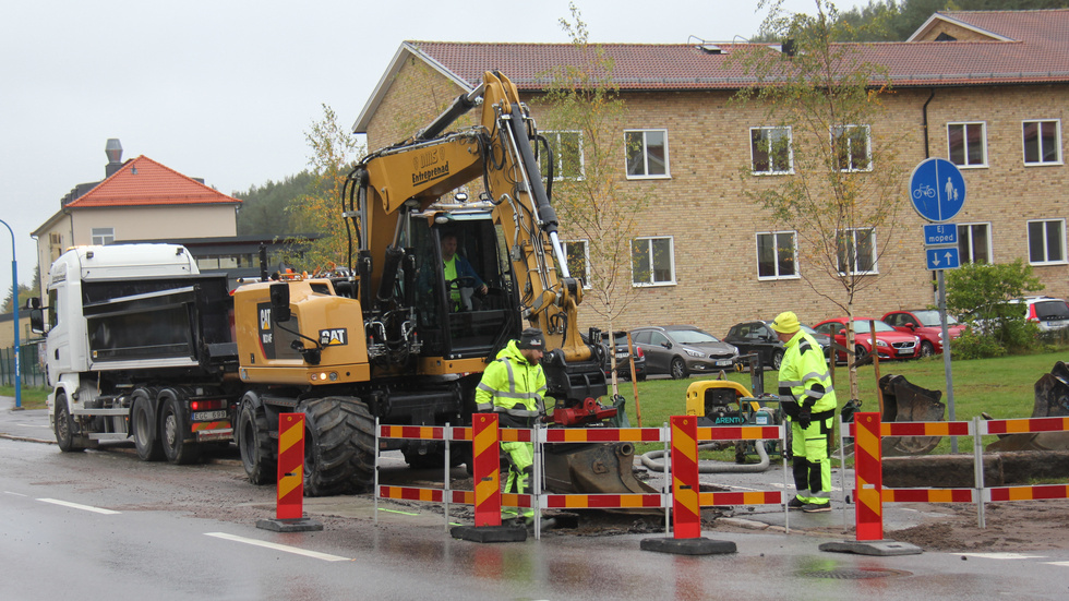 Under torsdagen pågår grävningsarbete på Storgatan vid Vammarskolan.