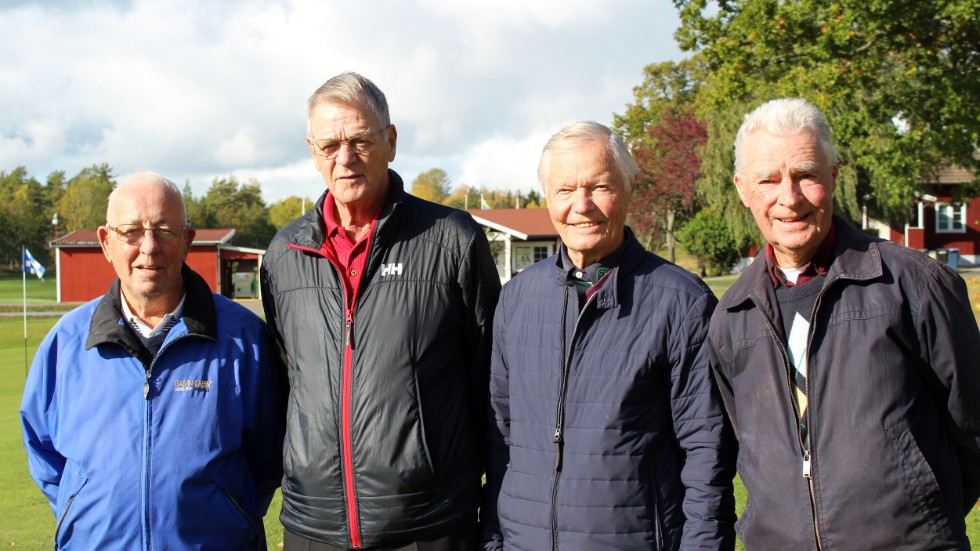 Stig Knutsson, Per-Inge Kroon, Bo Nilsson och Lars Erlandsson har tillhört de främsta golfarna i Småland i flera års tid. Lagmedlemmen Lars Andersson fattas på bilden.