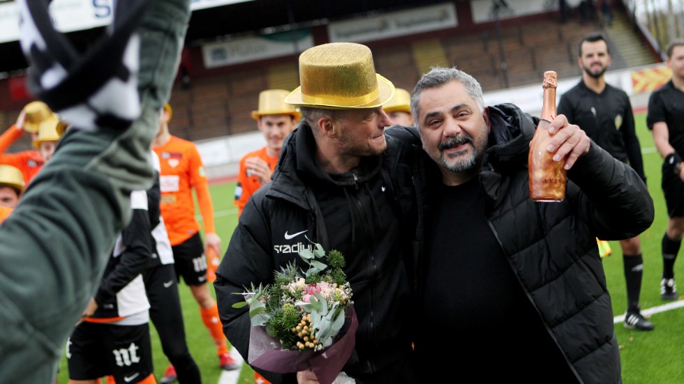Adnan Ergül och Kim Hellberg i ett lyckat samarbete. Ergül är överens med IFK att stanna två år till som sportchef. 