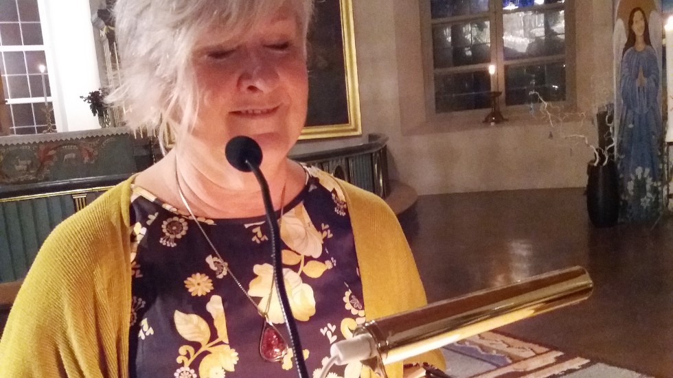 Karin Westrin berättade om sitt liv vid sång- och berättarkvällen i Vena kyrka.