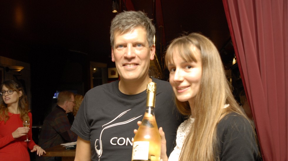 Vinimportören Erik Haeffler höll i vinprovningen tillsammans med Virginie Bergeronneau.