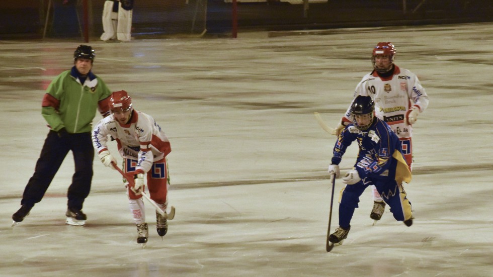 Daniel Skoog, t.v, gjorde ett mål och tre assist i segern mot Nässjö.