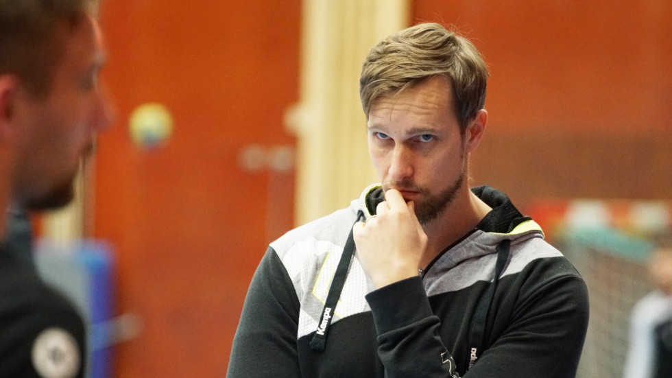 RP:s tränare Magnus Oscarsson Söder är fundersam över skadeläget. 