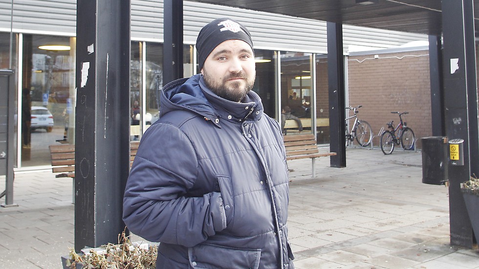 Robin Rosenstam, Strängnäs futsal, tror att laget kan störa Hammarby i hemmapremiären.