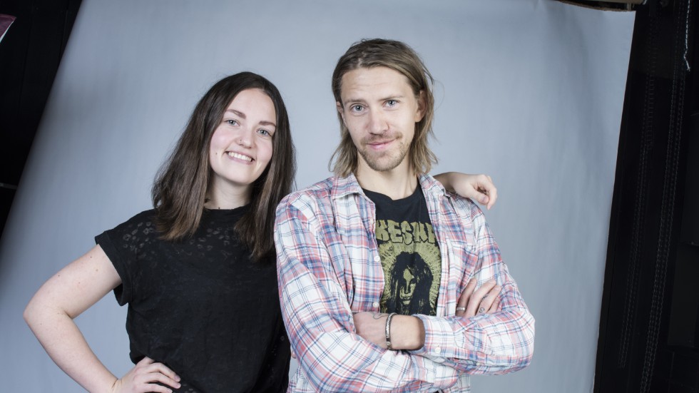 Emma Isberg och Magnus Tosser leder podcasten "Norrpodden".