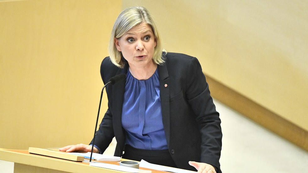 Finansminister Magdalena Andersson sprider ut skattemedlen i många småsatsningar.