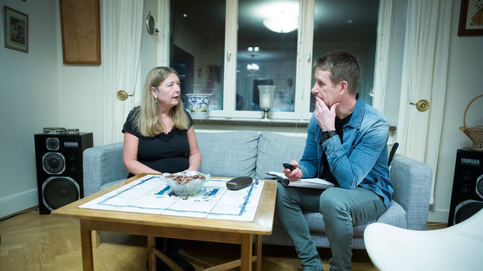 Det blev ett samtal i lägenheten på södermalm i Stockholm om pappans intresse för gruvbrytningen, hans vetgirighet, om mordhot och hur han valde bort media. 