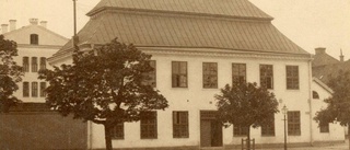 Norrköpings rådhus blev ständigt för små