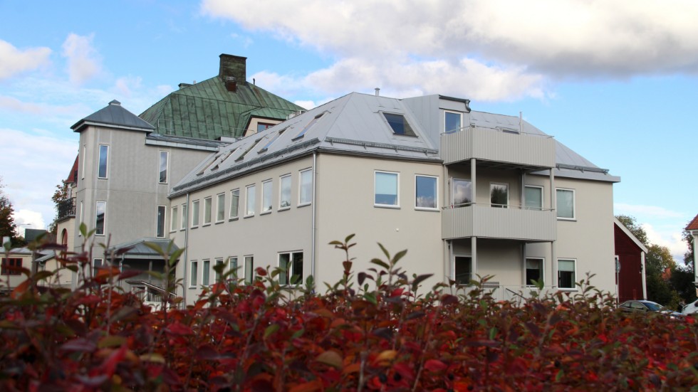 Kommunens plan är att Kinda lärcentrum ska flyttas från Storgatan 9 till Kindagård, och att hemsjukvården och hemtjänsten i sin tur ska flytta till de låga längorna vid gamla Stjärneboskolan. 