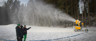 Nya superkanonen har börjat spruta snö