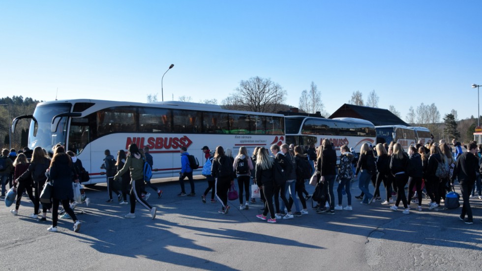 När det tidigare i år var dags för den årliga valborgsresen samlades 260, av kommunens cirka 400 ungdomar i den målgruppen, för att ta bussen mot Liseberg. 