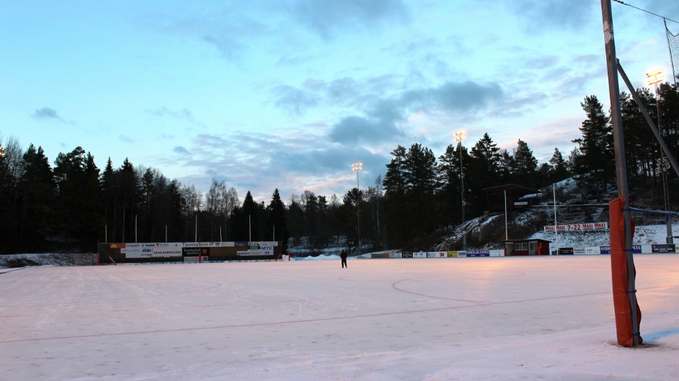 Inte bara skridskor och fotboll. Snart kommer man även att kunna träna på ett utegym vid Tjustvallens IP i Gamleby.