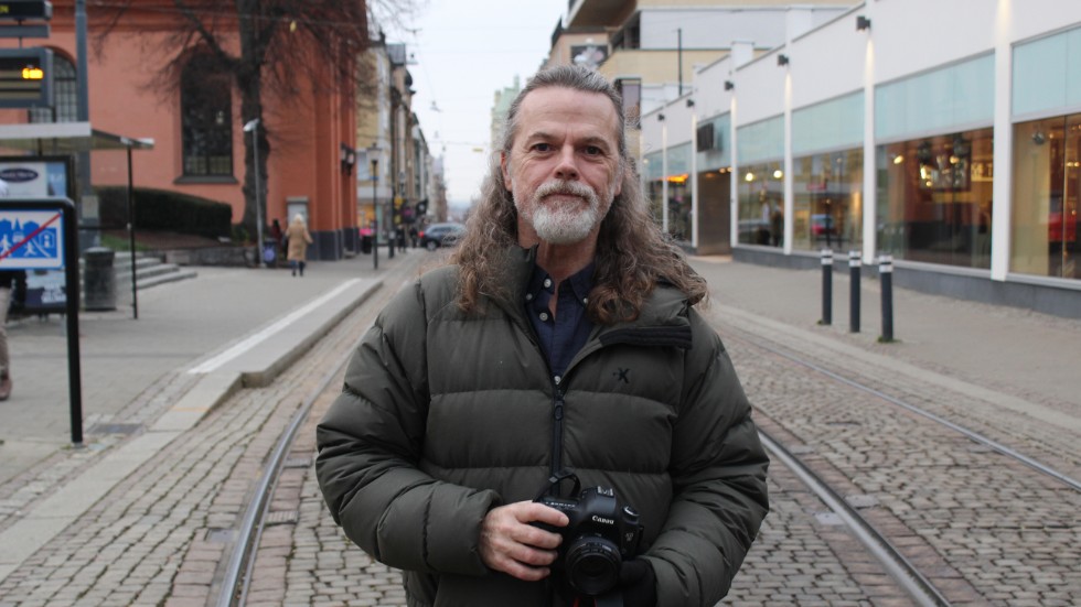 Skådespelaren Peter Sjöquist, aktuell i filmen "Lantisar", talar om en nyfunnen lokalpatriotism när han besöker Norrköping.