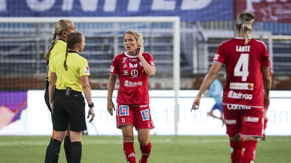 LFC:s Mimmi Larsson gjorde matchens enda mål i mötet med IFK Kalmar. 