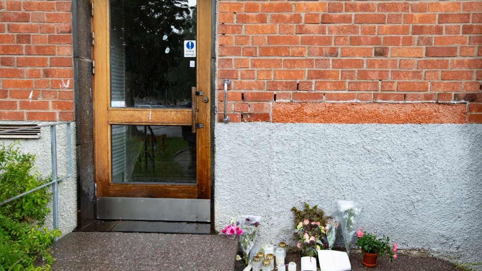 Det var natten mot den 3 augusti som 35-årige Matar Dioume hittades kraftigt blödande i ett trapphus på Täljstensvägen i Eriksberg.
