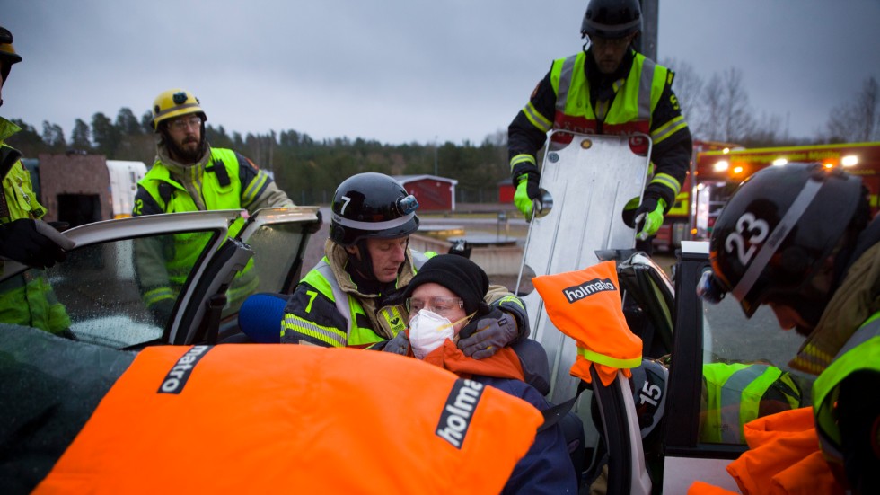 Lokföraren Johan Rönnberg hamnade mitt i händelsernas centrum när han fick agera skadad i den bil som klipptes upp.