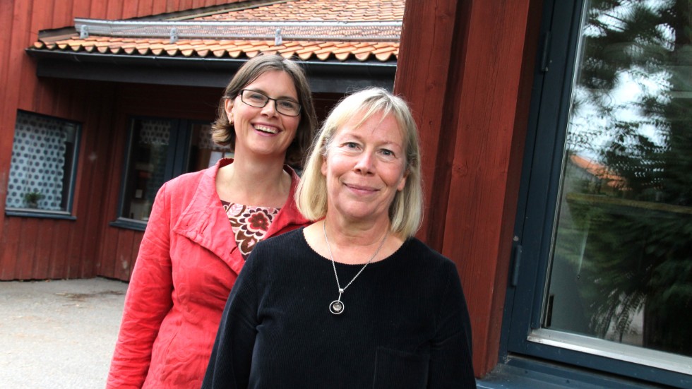 I Kinda kommun är det bildningsförvaltningen, med kvalitetsansvarige Sara Frank och chefen Eva Holm, som ansvarar för arbetsmarknads- och integrationsenheten. 