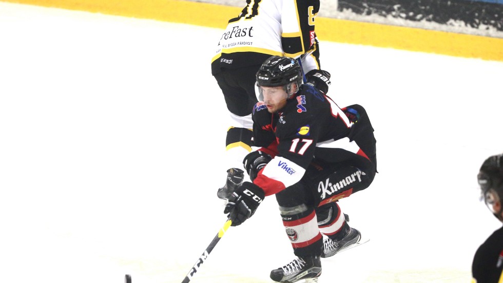Victor Jigmalm gjorde tre mål när Mjölby inledde Alltvåan med seger mot Osby med 8-5.