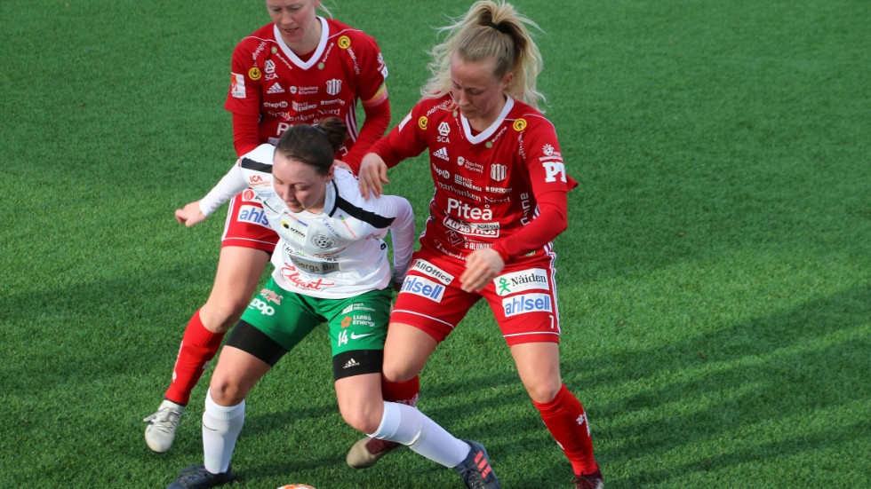 Linn Vikström fortsätter i Piteå IF.