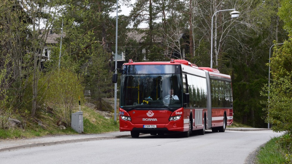 Transdevs nya bussar kommer att köra på ett annat sätt än tidigare. Över 25 hållplatser berörs av ändringen.