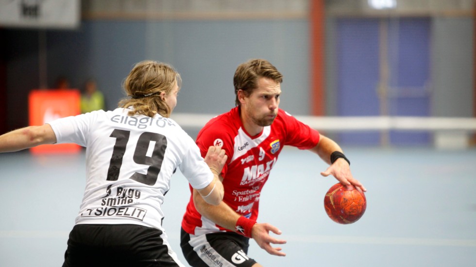 Gustav Odeheim åker med EHF till Täby.