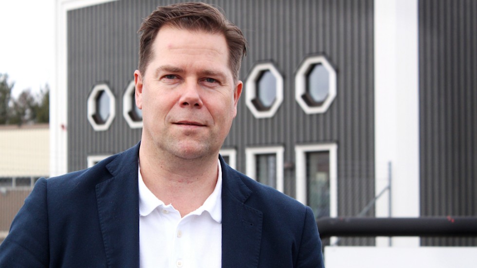 Vemabs vd Torbjrön Svahn är trots en del höjningar nöjd med nivån på bolagets taxor. "Enligt Nils Holgersson-rapporten som jämför alla taxor är vi näst billigast i Kalmar län" säger han.
