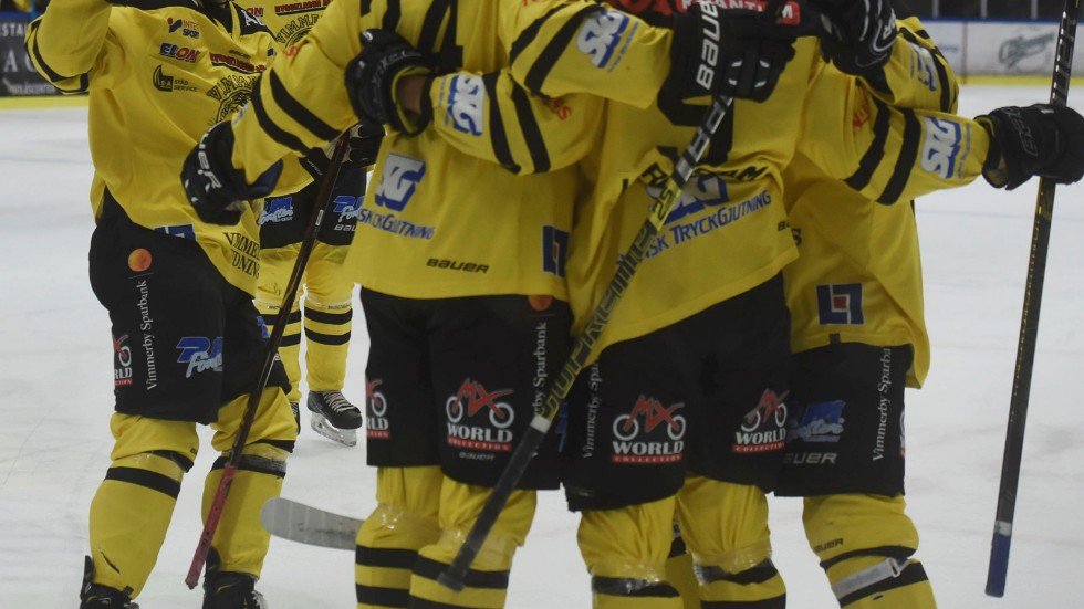 Vimmerby Hockeys J20 har ett ungt lag den här säsongen.