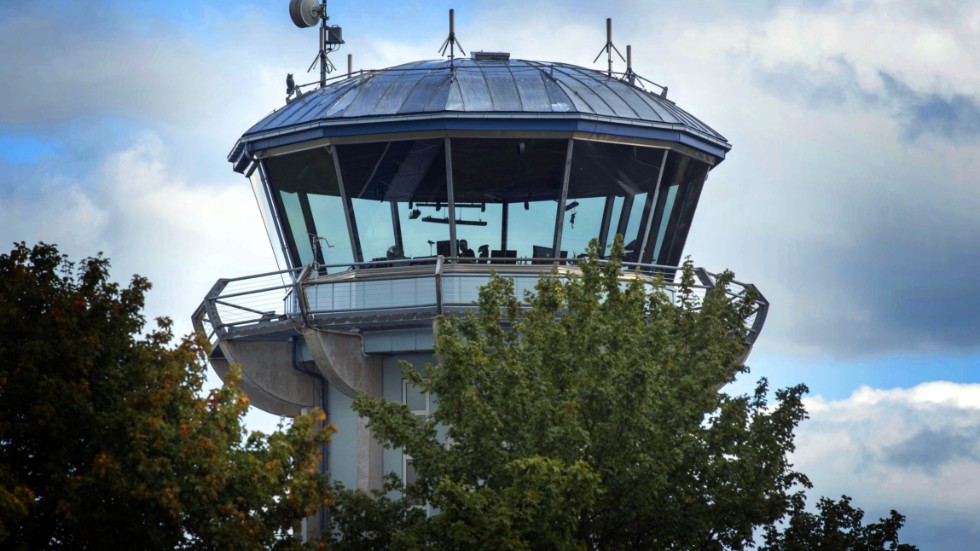 Lördagen den 14 september öppnas flygplatstornet upp för allmänheten.