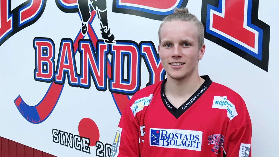 Oliver Wretman kommer från IFK Motalas organisation och kommer att vara med Tjust Bandy så mycket det går.