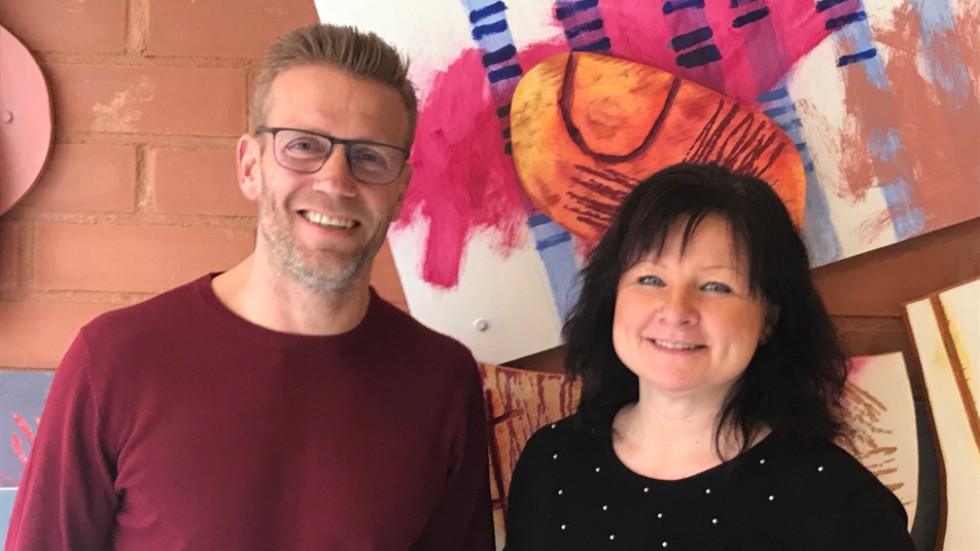 Anders Kindström och Ulrika Stolt, som båda är involverade i planeringen av Företagargalan, som nu skjuts fram till efter sommarn.