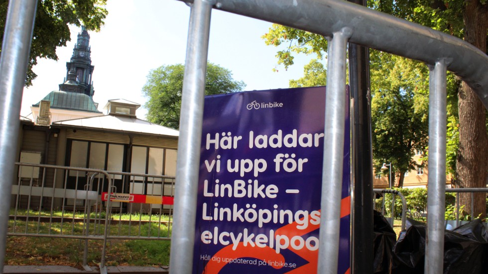 Flera laddningstationer har byggts upp runt om i Linköping. Från och med den 24:e september ska de kunna användas