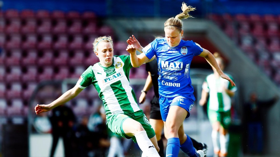 Julia Tunturi har skrivit på ett tvåårskontrakt med Eskilstuna United.