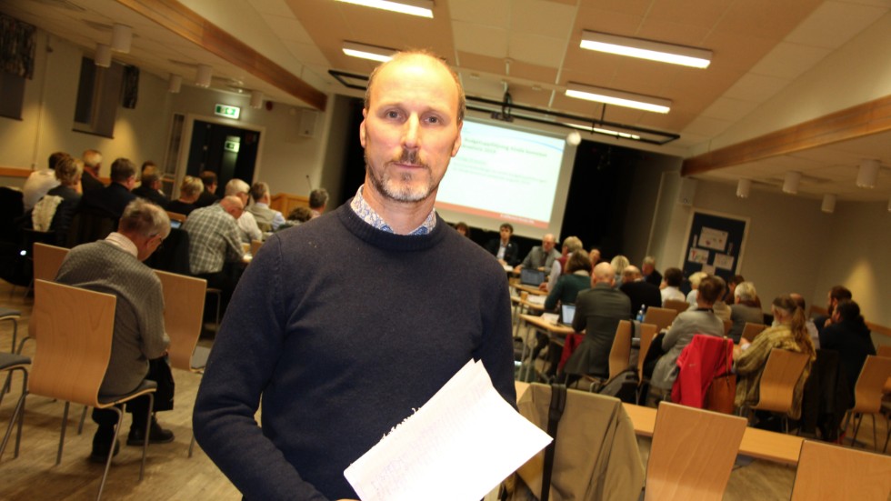 Under måndagens kommunfullmäktige lämnade Hornbon Peter Jakobsson in protestlistan som har sin grund i förra veckans välbesökta medborgarträff. 