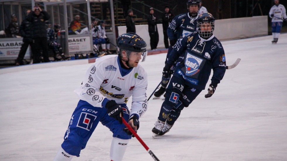 Unik fick med sig 4–4 efter en svängig match mot Borlänge.