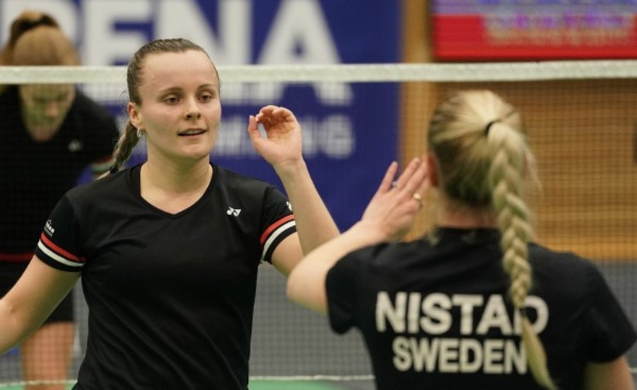 Moa Sjöö och Clara Nistad (Täby) tog sig till semifinal i Swedish Open.