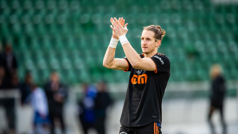 David Mitov Nilssons framtid är oklar. Kontraktet med Sundsvall går ut och frågan är var han spelar nästa säsong.