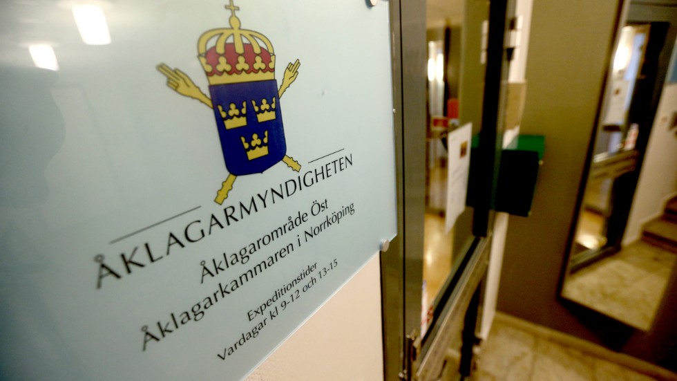 Enligt ett strafföreläggande från Åklagarmyndigheten får ett Kisaföretag nu böta 30 000 kronor för en "administrativ miss". 